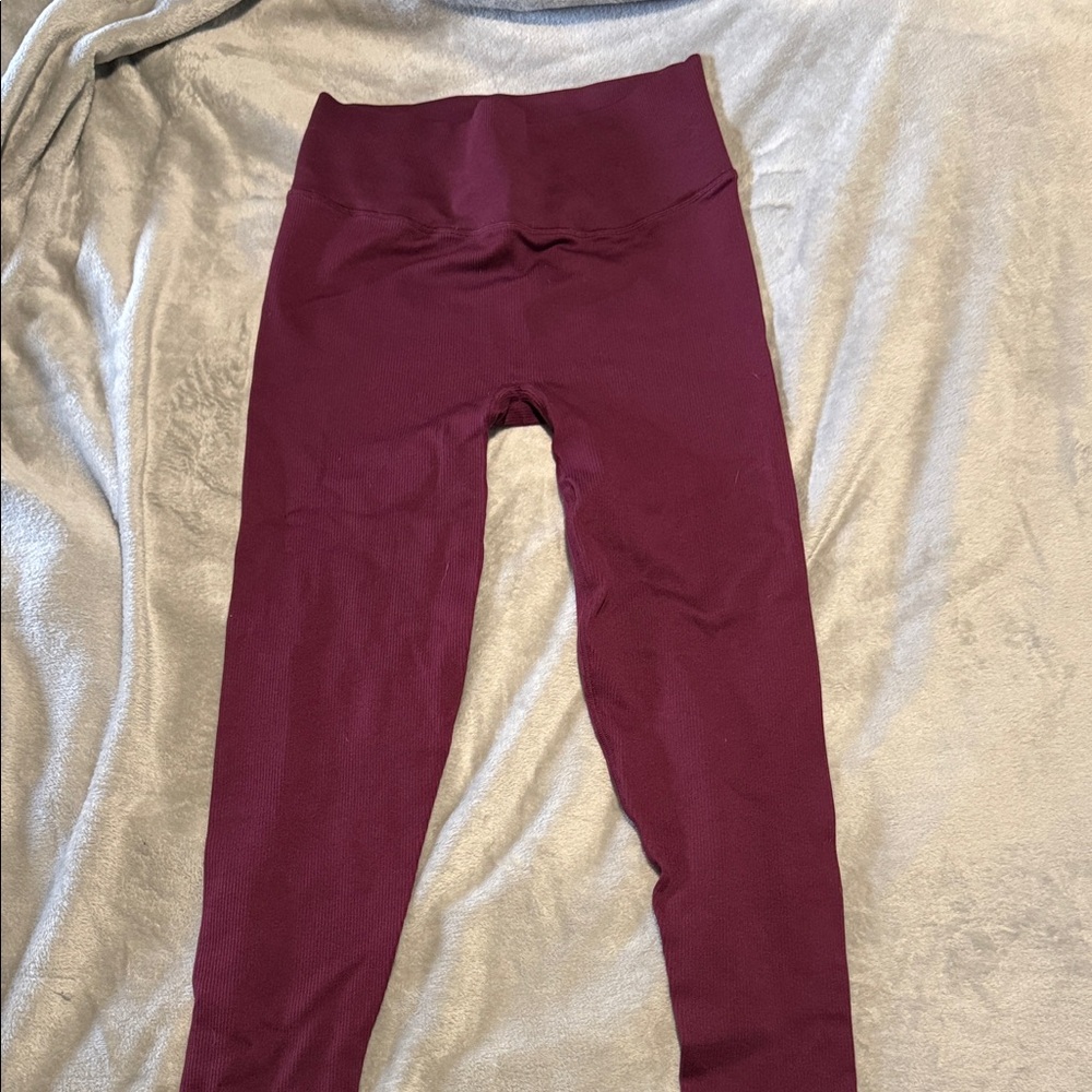Women’s workout leggings